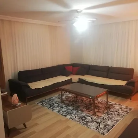 Tatildeki Yuva Çeşme